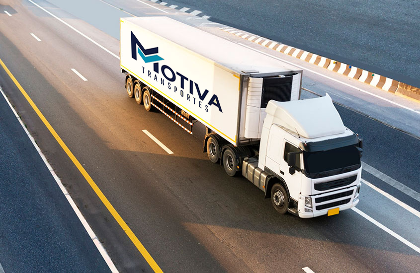 Caminhão da frota da Motiva Transportes